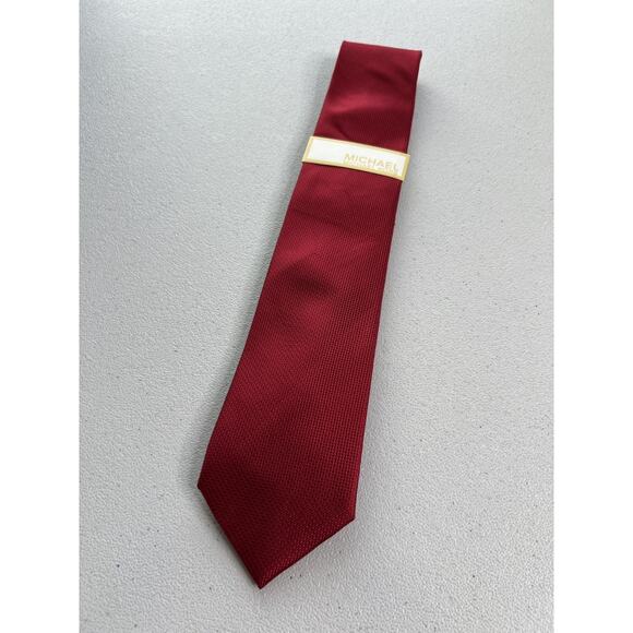 Michael Kors Solid Red Woven Pattern 100% Silk Tie NWOT - Picture 3 of 6